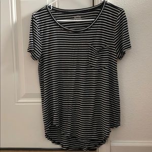 Hollister must have t shirt